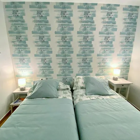 Torres Del Castillo, 108cactus * Costa De Antigua