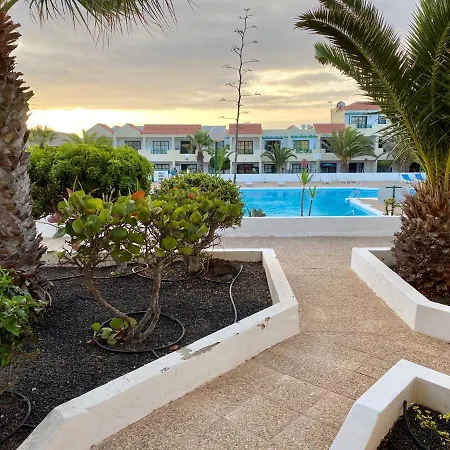 Torres Del Castillo, 108cactus 아파트 *