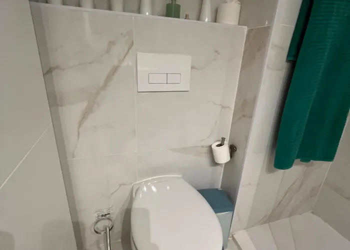 Torres Del Castillo, 108cactus *