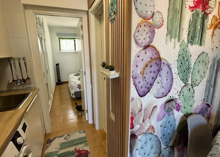 Torres Del Castillo, 108cactus